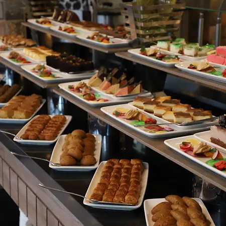 Hotel Maril Resort Beach&Spa Hotel